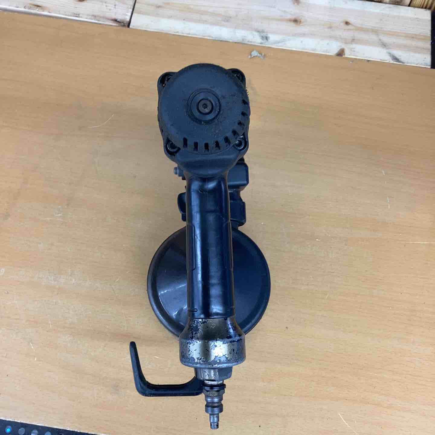 【中古】★ハイコーキ(HIKOKI ※旧:日立工機) 高圧エア釘打ち機 NV50H2 細釘専用【越谷店】 ☆ハイコーキ(HIKOKI ※旧:日立工機) 高圧エア釘打ち機 NV50H2【越谷店