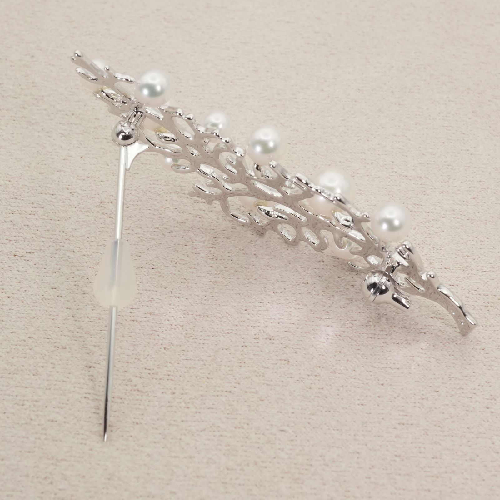 美品 ミキモト 珊瑚 リーフ ブローチ ベビーパール シルバー/25-4042