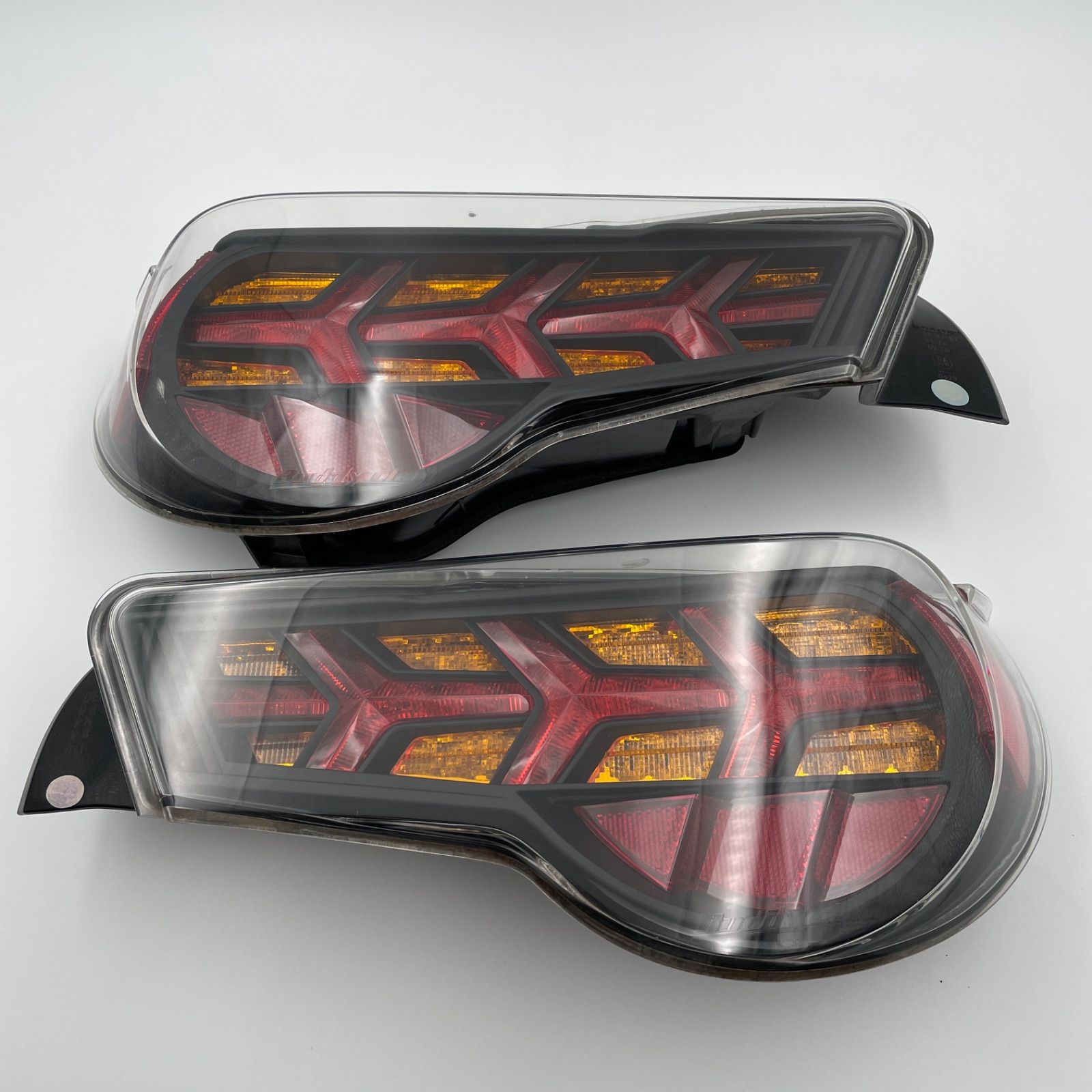 Buddyclub P1racing 86LEDテールランプ計1点 id:10aμ | Shop at 