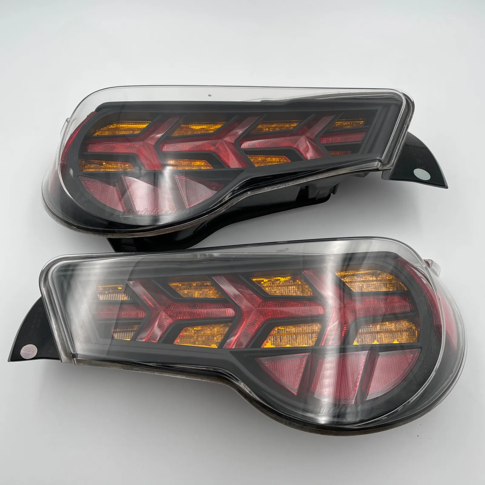 Buddyclub P1racing 86LEDテールランプ計1点 id:10aμ | Shop at
