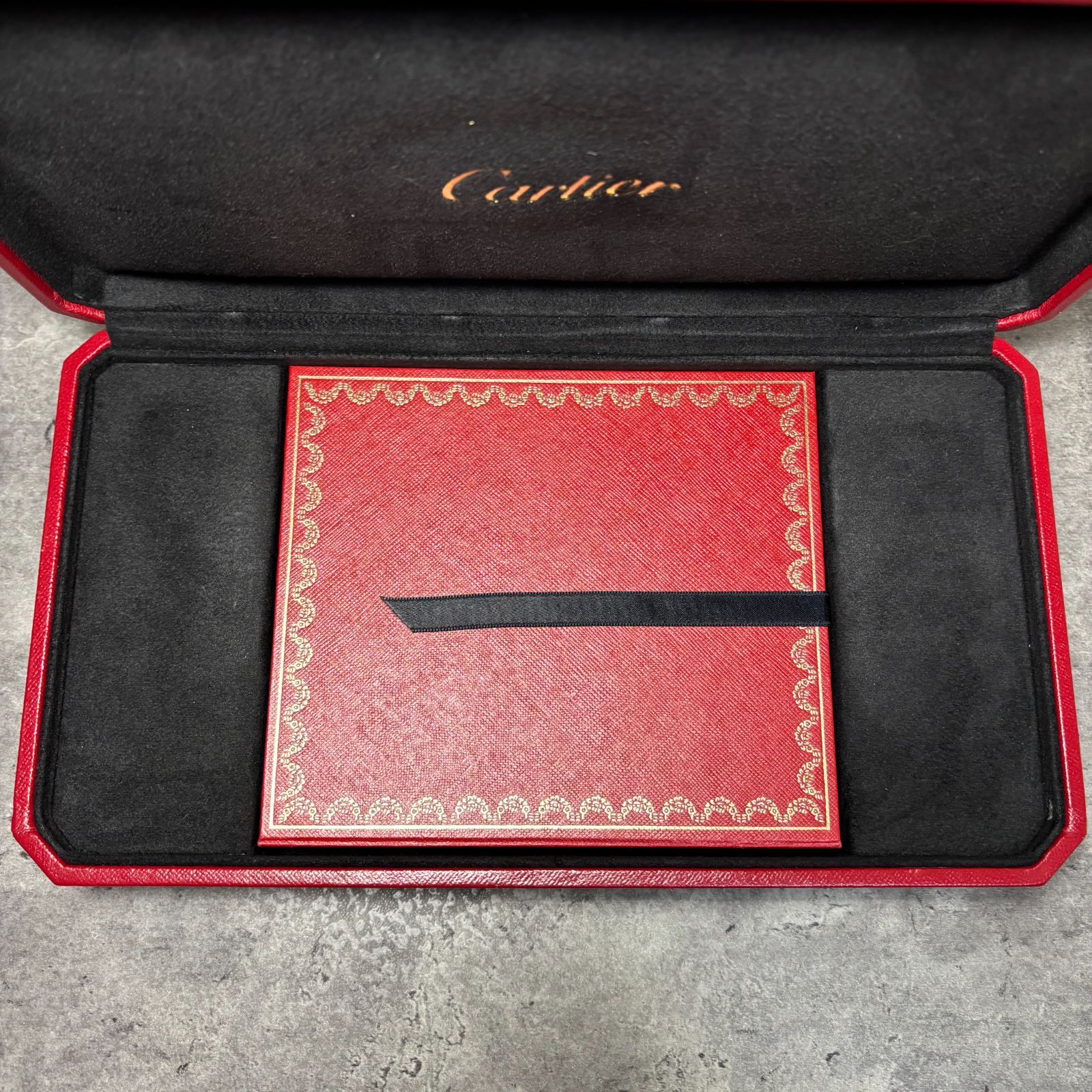 Cartier カルティエ 時計 ケース 空箱 BOX 外箱付 腕時計用 取扱説明書