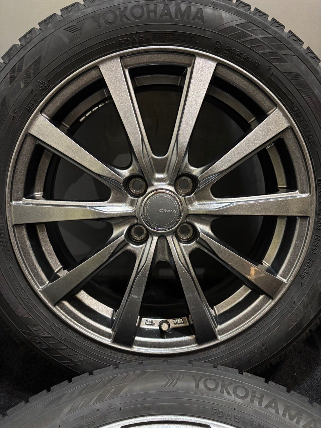 ☆175/60R16 YOKOHAMA/ice GUARD iG60 21年製 GRASS 16インチ 5.5J +42 