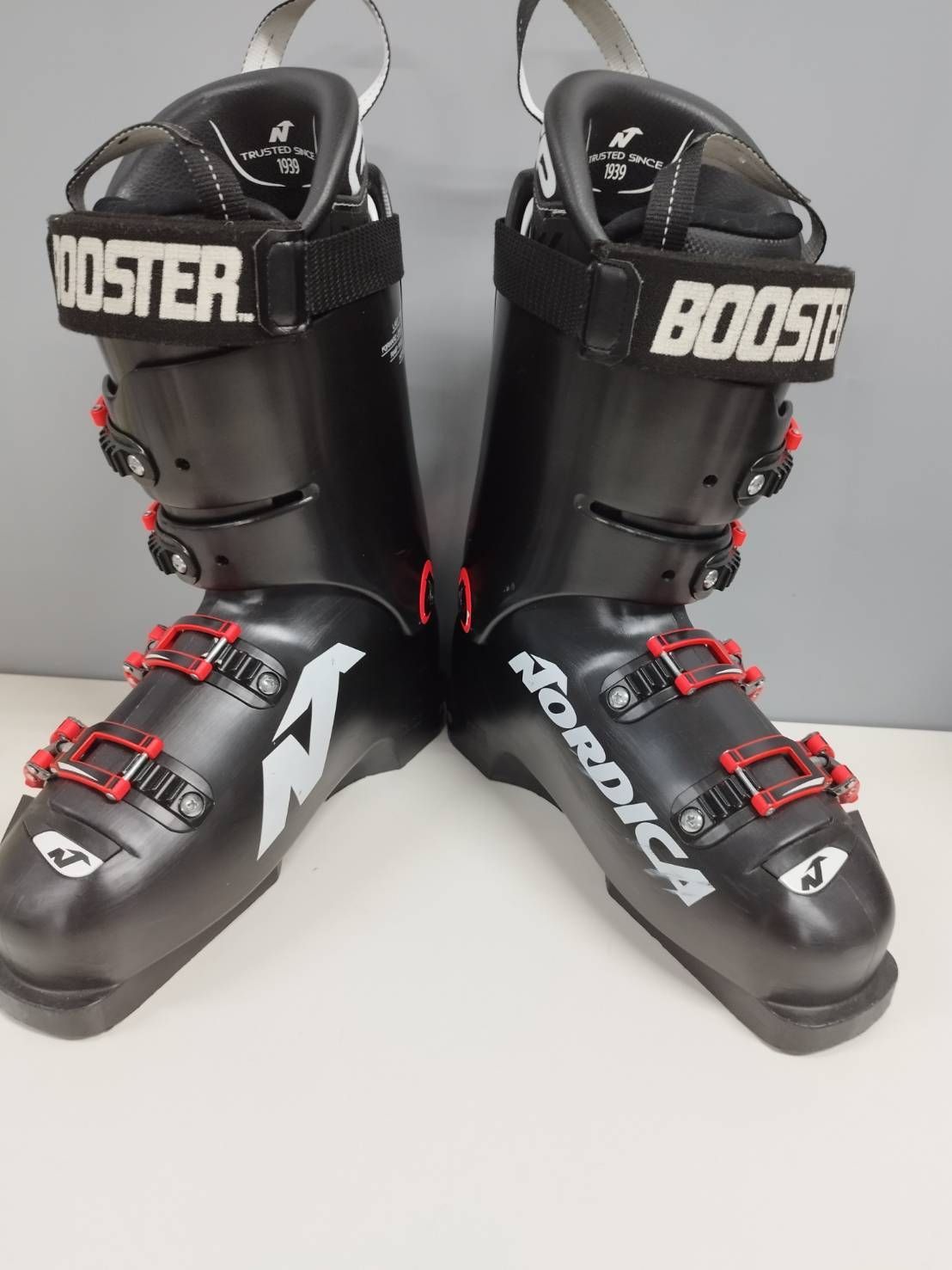 良品】NORDICA DOBERMANN GP 130 スキーブーツ 26-26.5cm/305mm - メルカリ