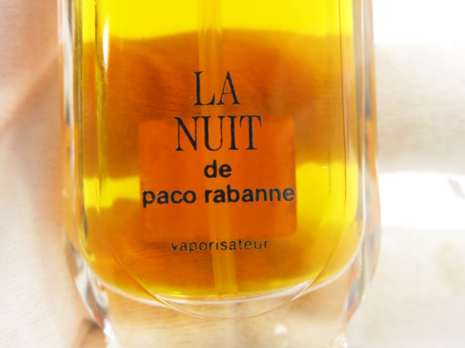 パコ・ラバンヌ　ラ・ニュイ　オーデパルファム　30ml　18713902 パコ・ラバンヌ ラ・ニュイ オーデパルファム 30ml スプレータイプ