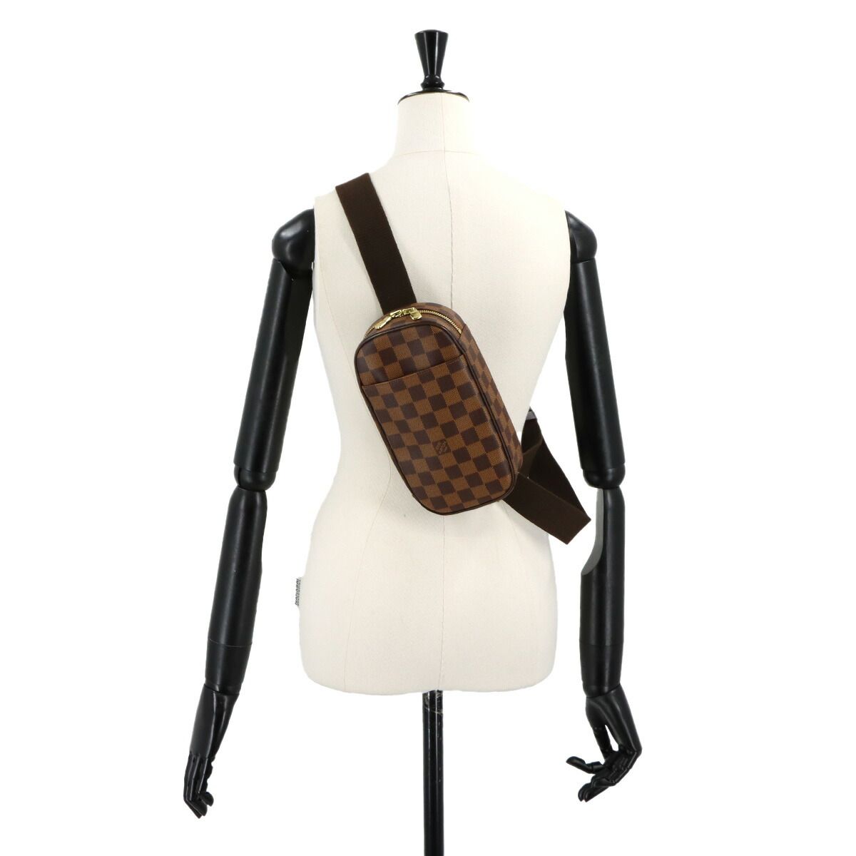 新品同様 ルイ ヴィトン LOUIS VUITTON ダミエ ポシェット ガンジュ 