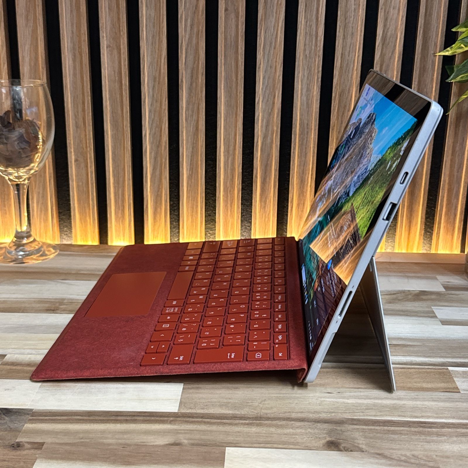希少レッドタイプカバー‼️Microsoft Surface Pro 7+☘️Core i5第11 