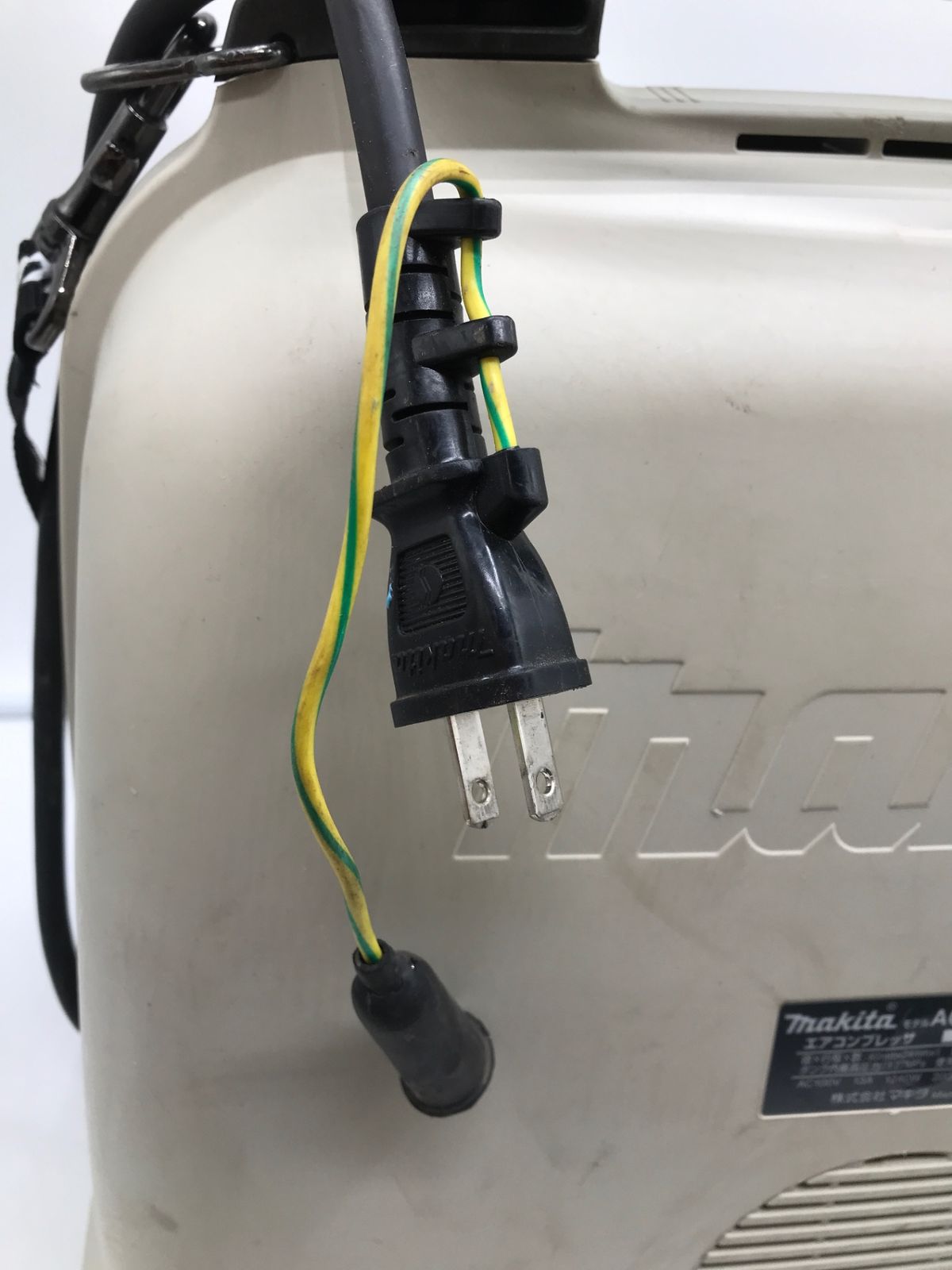 マキタ AC700 エアコンプレッサー【野田愛宕店】【店頭取引限定】【中古】IT5UD3CC7K5C マキタ AC700 エアコンプレッサー【野田愛宕店】【店頭取引限定