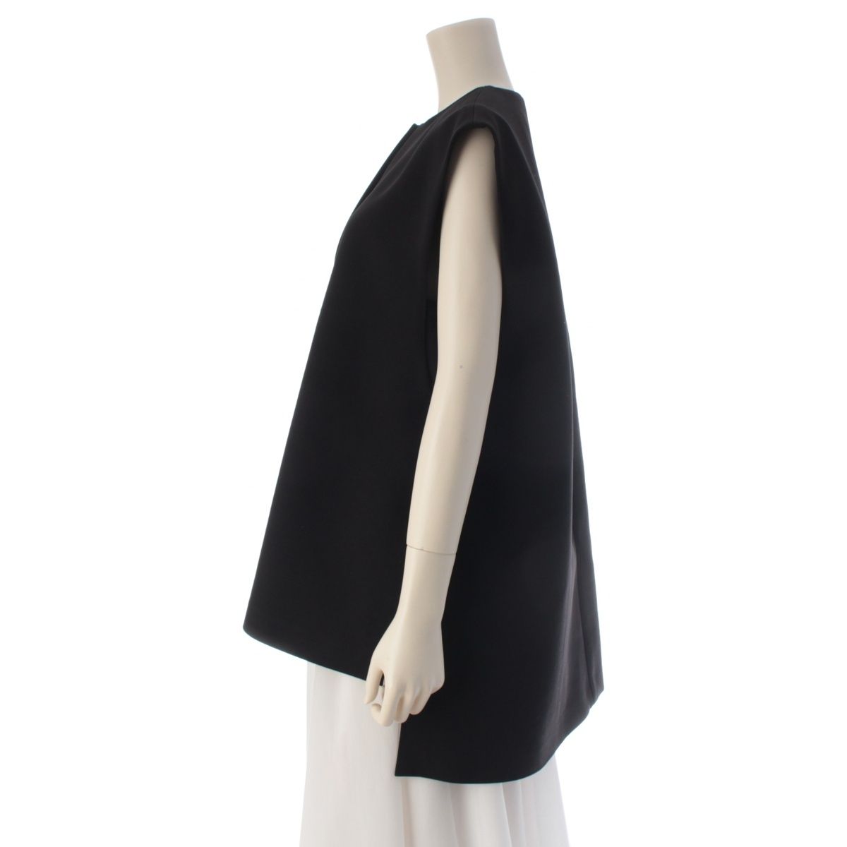 ルフィル マトラッセ トリプルクロス ジレ ノースリーブ トップス 534-5110200 ブラック F【中古】 ルフィル マトラッセ トリプルクロス ジレ ノースリーブ トップス 534