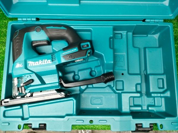 ◎充電式ジグソー18V 本体のみ JV184DZK ケース付 モータ異音無し、動作確認済み