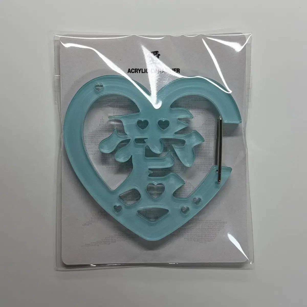 TW:O様 愛 アクリル カラビナ ブルー