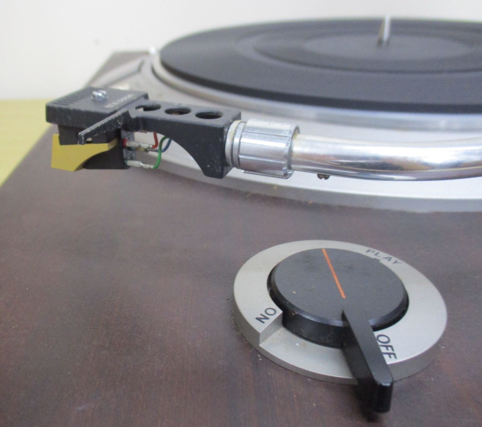 B143 DENON デノン DP-1200 ターンテーブル レコードプレーヤー - メルカリ