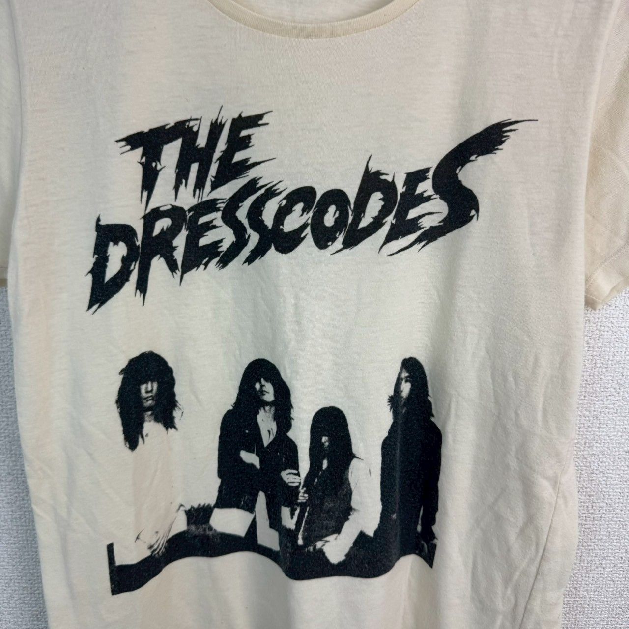 the dresscodes ドレスコーズ Tシャツ グラフィック クリーム Sサイズ 