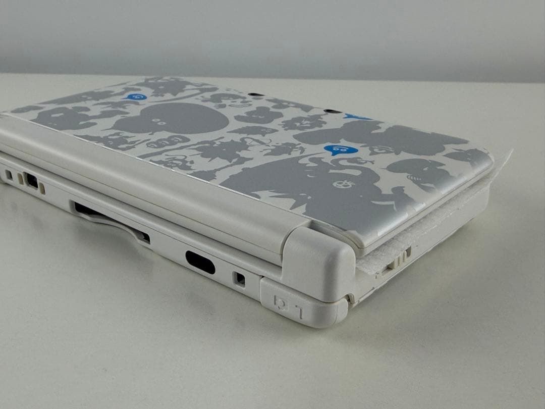 極美品 ニンテンドー 3DS LL ドラゴンクエストスペシャル 本体 極美品 ニンテンドー 3DS LL ドラゴンクエストスペシャル 本体