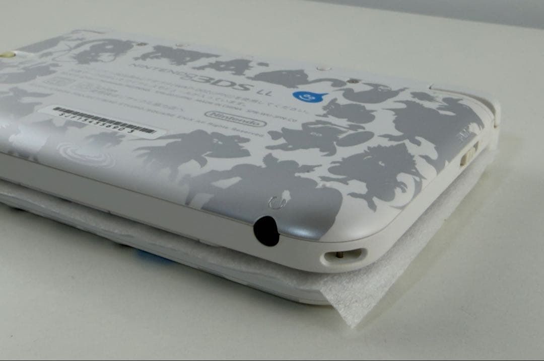 極美品 ニンテンドー 3DS LL ドラゴンクエストスペシャル 本体 極美品 ニンテンドー 3DS LL ドラゴンクエストスペシャル 本体