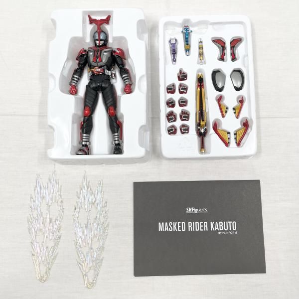 中古】開封 S.H.Figuarts 真骨彫製法 仮面ライダーカブト ハイパー