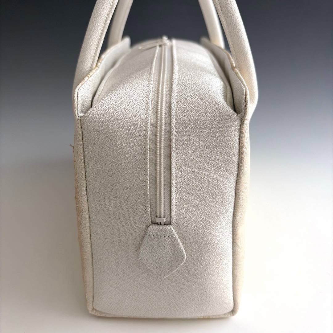 新品未使用 ！！特別セール！！京都 西陣 正絹 帯使用 利休バッグ　25119 新品未使用 ！！特別セール！！京都 西陣 正絹 帯使用 利休バッグ