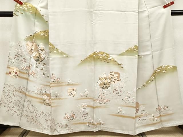平和屋着物○極上 訪問着 駒刺繍 霞遠山草花文 金彩 逸品 未使用