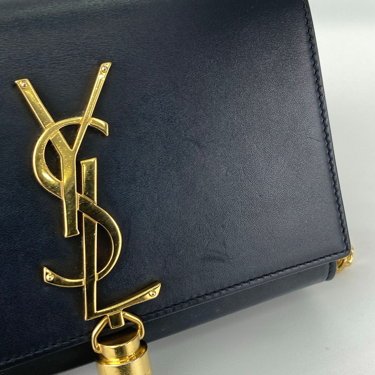 SAINT LAURENT サンローラン ケイト タッセル チェーンショルダーバッグ ショルダーバッグ 354120 レザー ブラック  レディース【中古】 SAINT LAURENT サンローラン ケイト タッセル チェーンショルダー