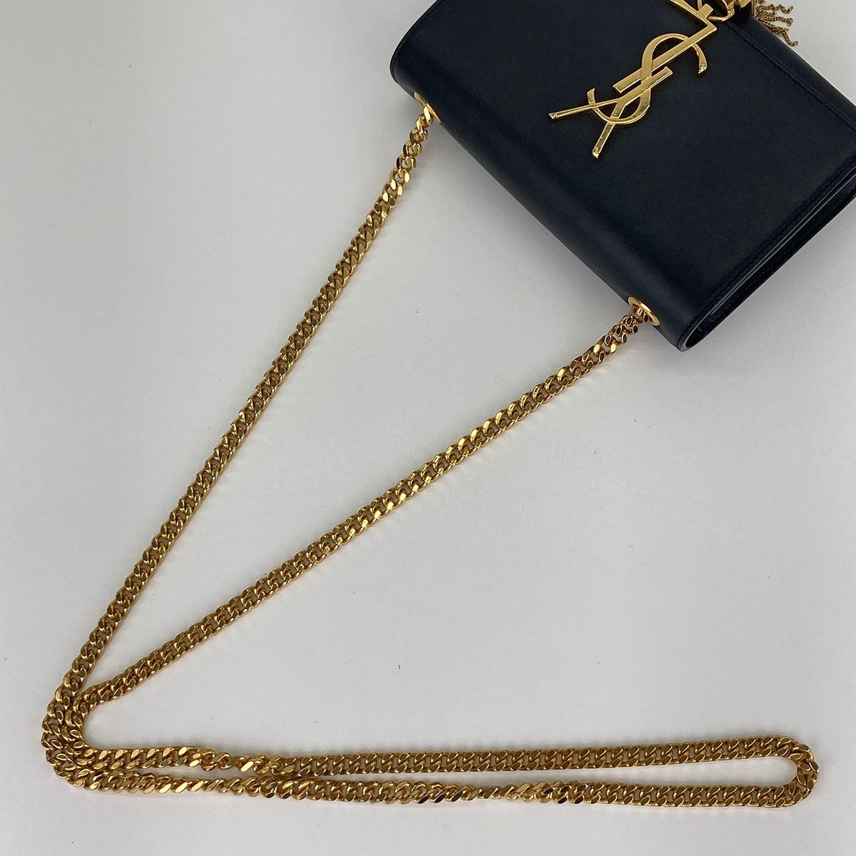 SAINT LAURENT サンローラン ケイト タッセル チェーンショルダーバッグ ショルダーバッグ 354120 レザー ブラック  レディース【中古】 SAINT LAURENT - SAINT LAURENT サンローラン ケイト タッセル