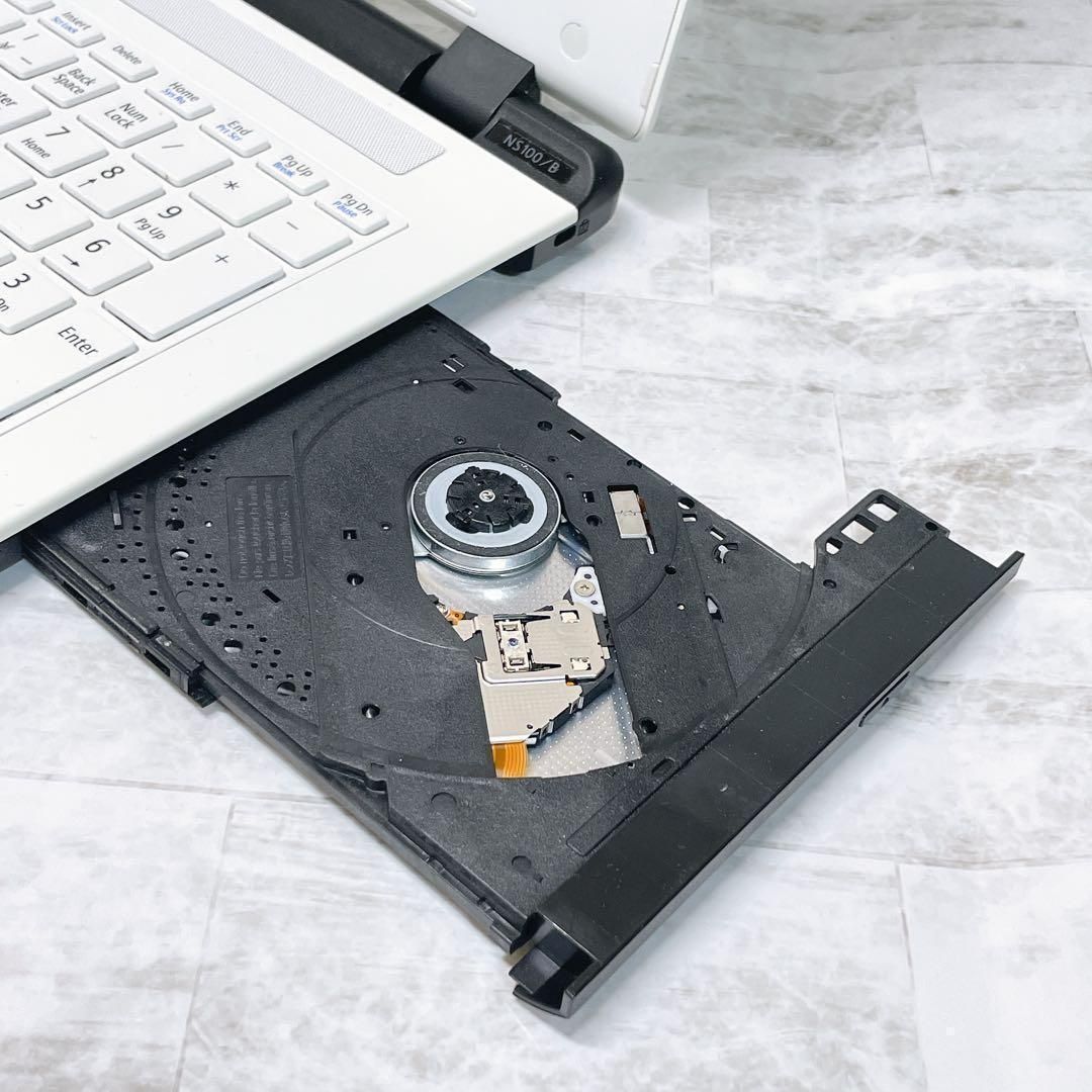 美品♡LAVIE大画面ノートパソコン カメラ DVD テンキー付 バッテリー良好 NECノートパソコンおすすめ8選 定番の安心モデルを厳選【2026年2月