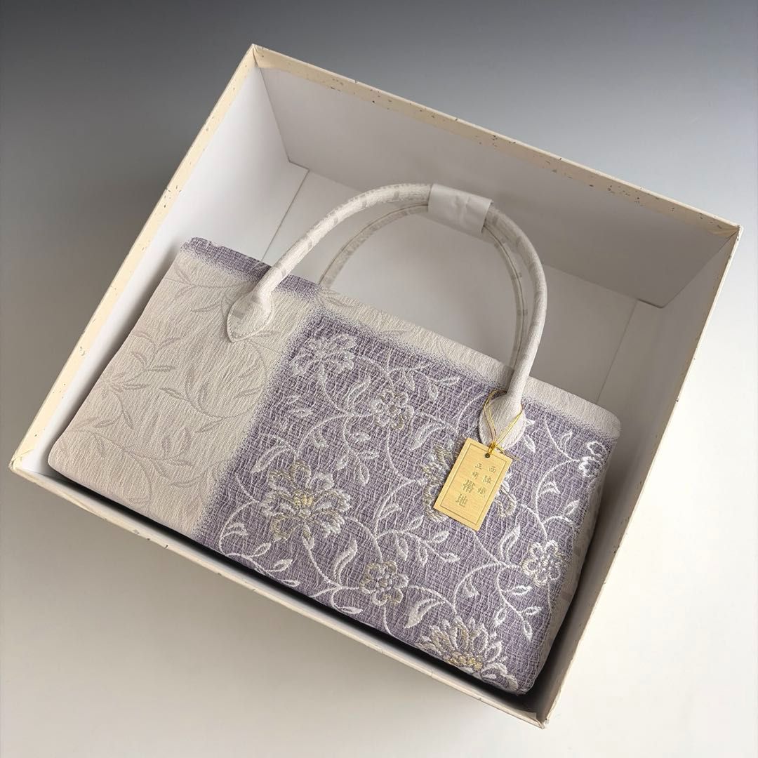 新品未使用品　京都 西陣織　弥栄織物　　　正絹帯地使用　利休バッグ　251213 新品未使用品 京都 西陣織 弥栄織物 正絹帯地使用 利休バッグ 26403