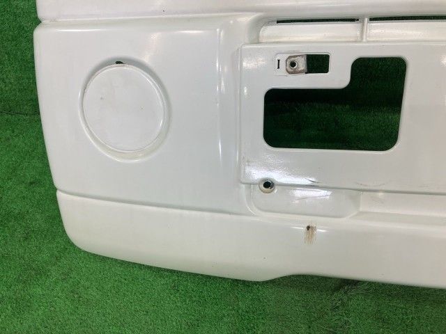 ミニキャブ U62T フロントバンパー Vタイプ 4WD MN186191WD W37 - メルカリ