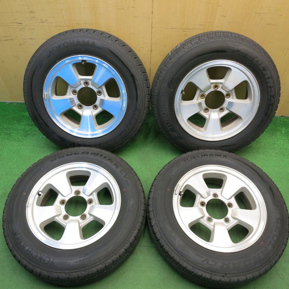 【175/80R16】新車外し ジムニー用バリ溝！ 新車外し バリ溝】ブリヂストン デューラー H/T 852 175/80R16 4本