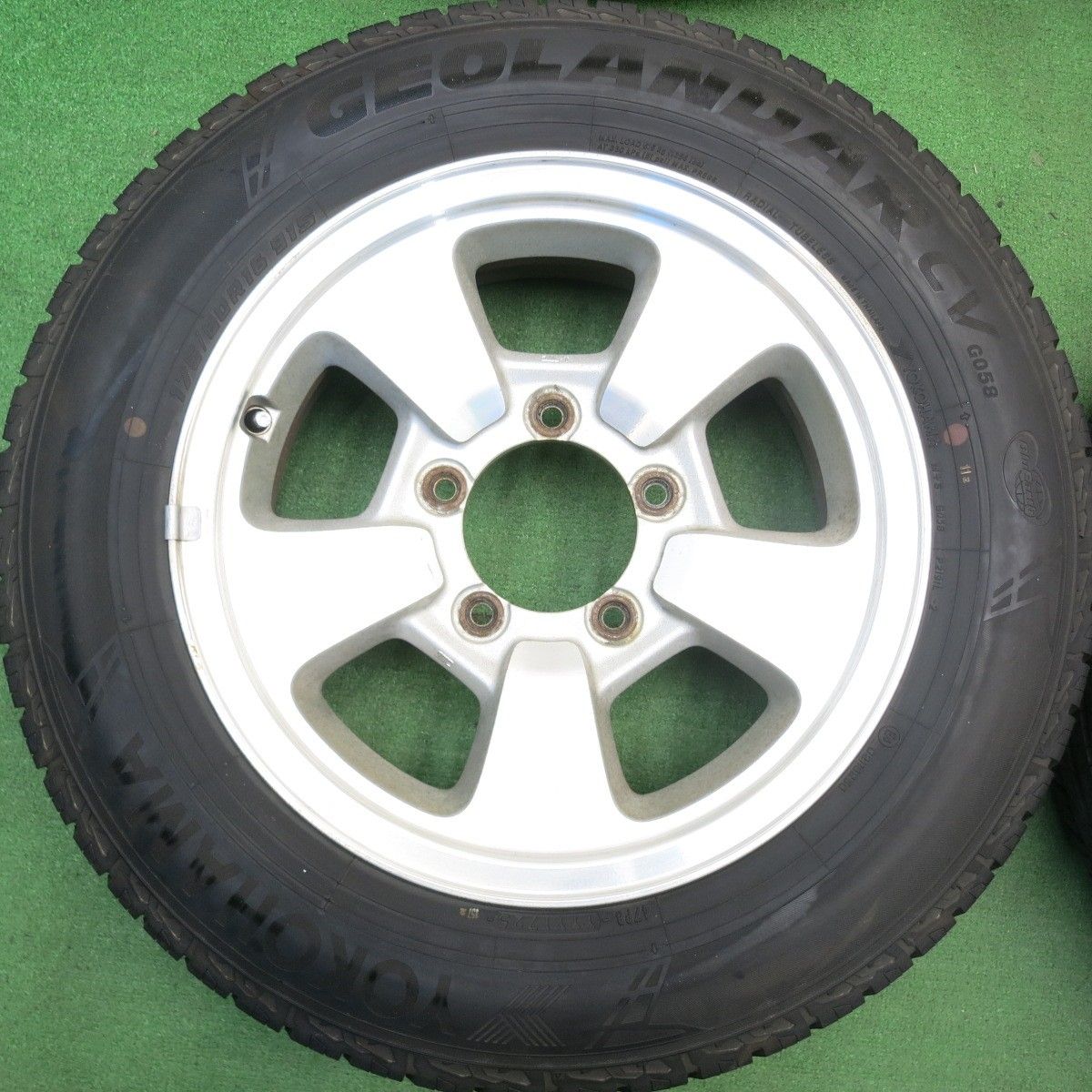 16inc ENKEI製 SUZUKI 純正ホイール PCD139.7-5H 175/80R16 バリ溝