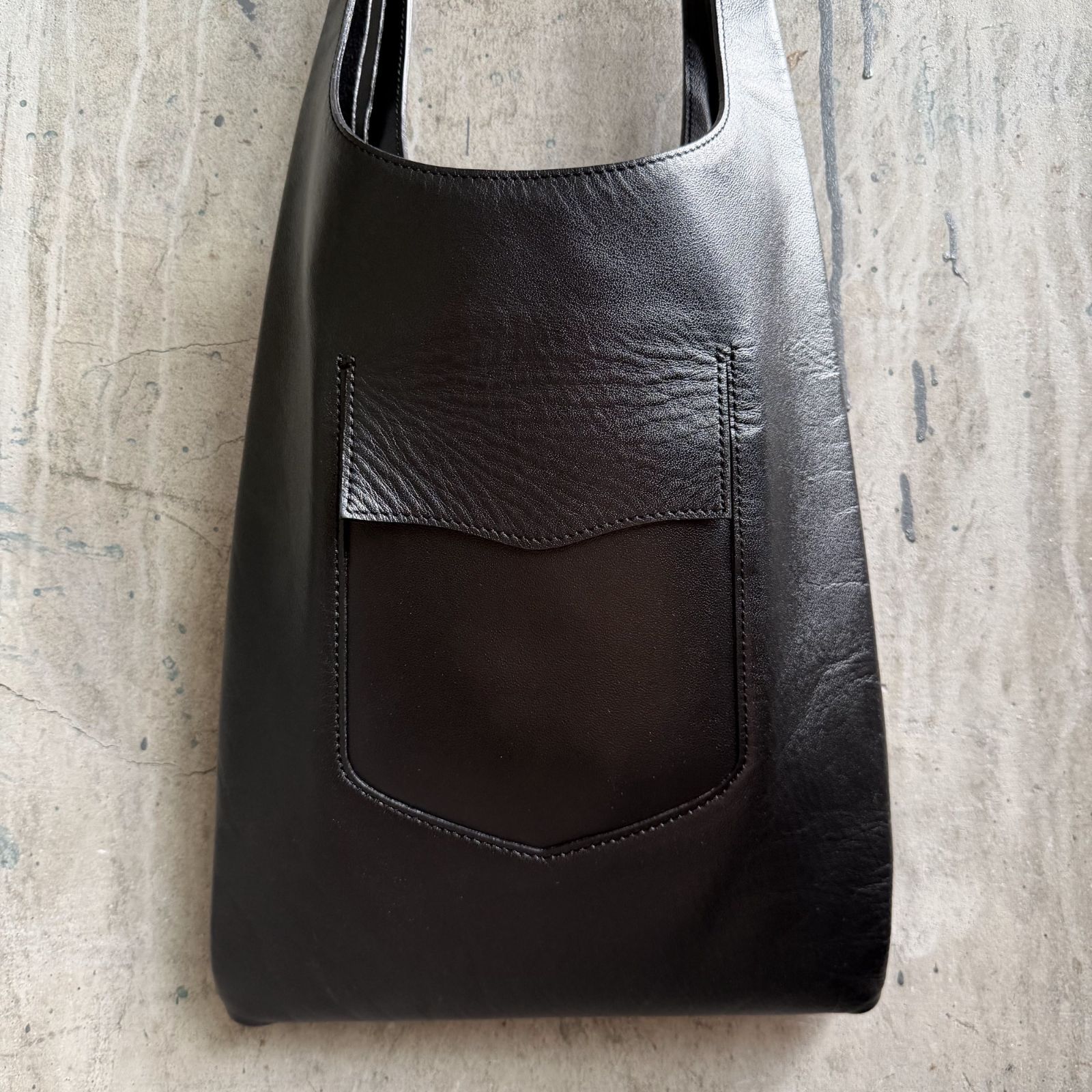 NICENESS 25ss LOWE NN Shoulder Bag 馬革 レザーバッグ ブラック 