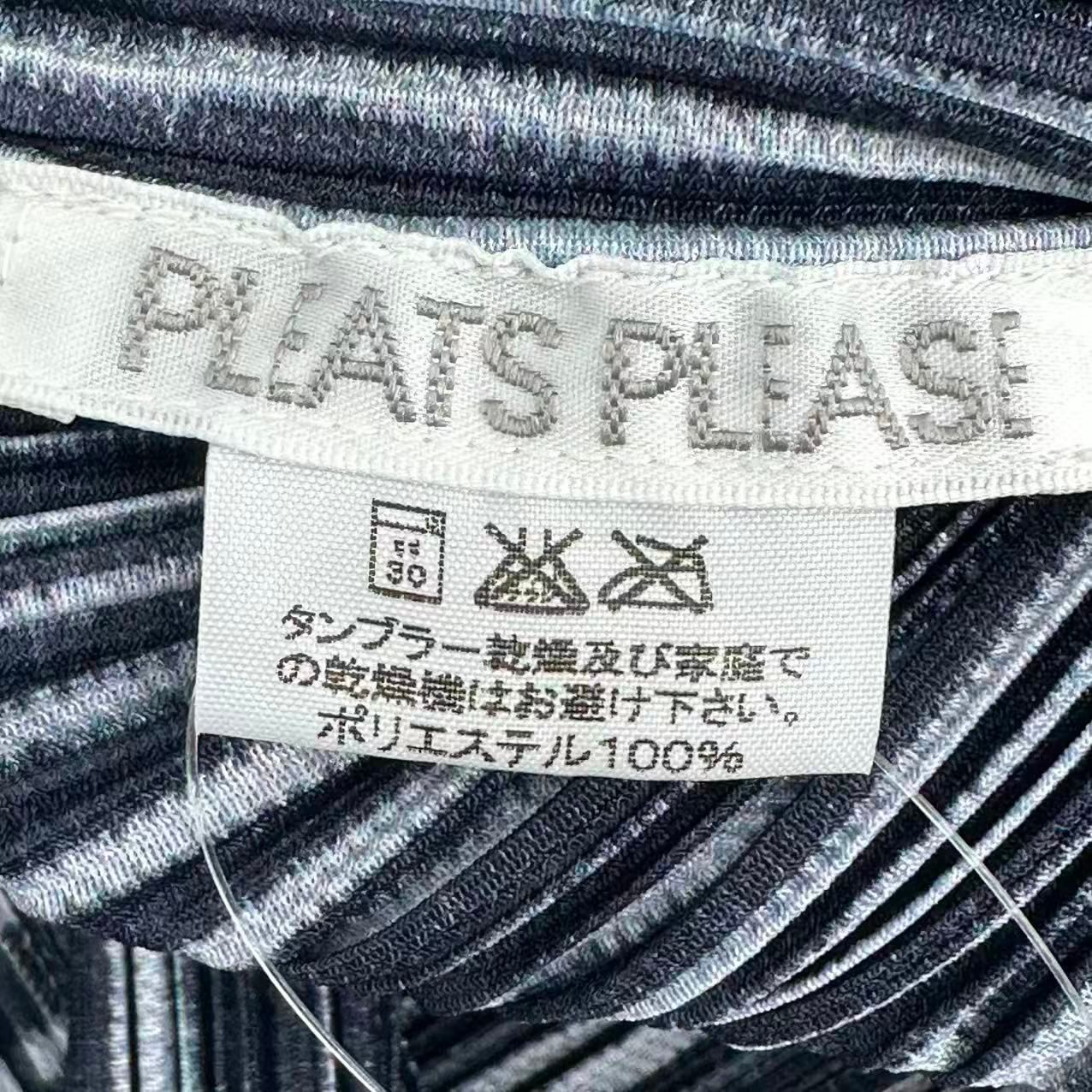 極美品 ISSEY MIYAKE イッセイミヤケ PLEATS PLEASE プリーツプリーズ トップス シャツ デニム転写 サイズ3 極美品 ISSEY MIYAKE イッセイミヤケ PLEATS PLEASE プリーツプリーズ