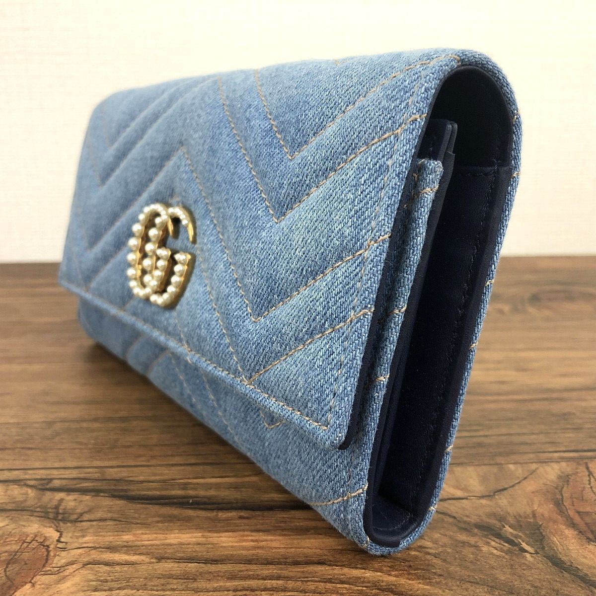 33 送料込み！ 未使用品 GUCCI 長財布 443436 デニム GGマーモント 箱 