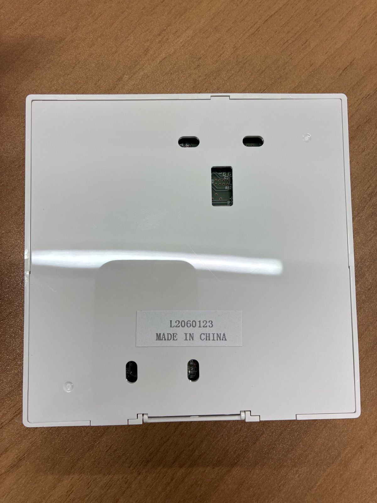 RBC-AMSU52 東芝キャリア 業務用空調別売部品 省エネneoリモコン