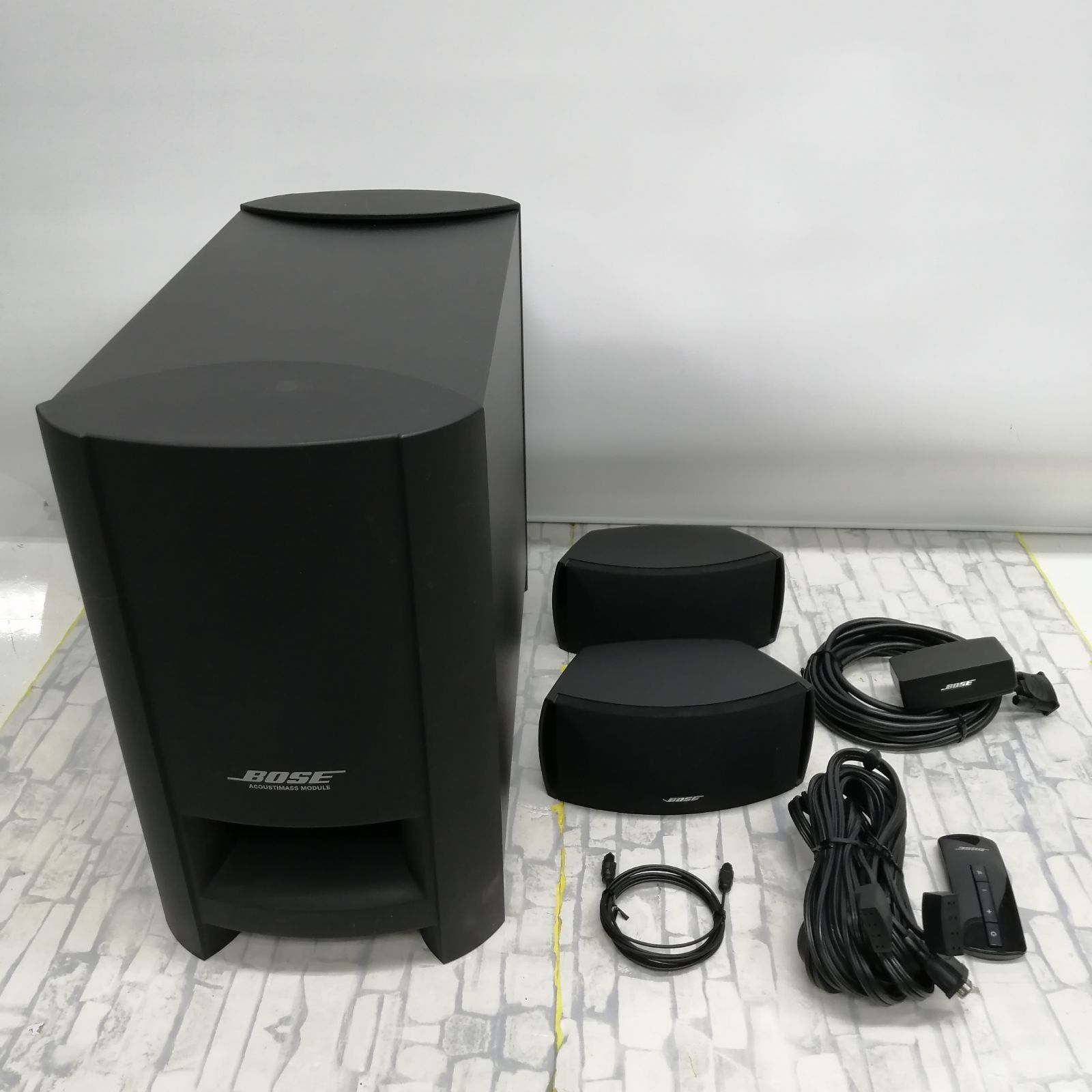 動作品】BOSE ホームシアター cinemate series ii M2053-hmxhy - メルカリ