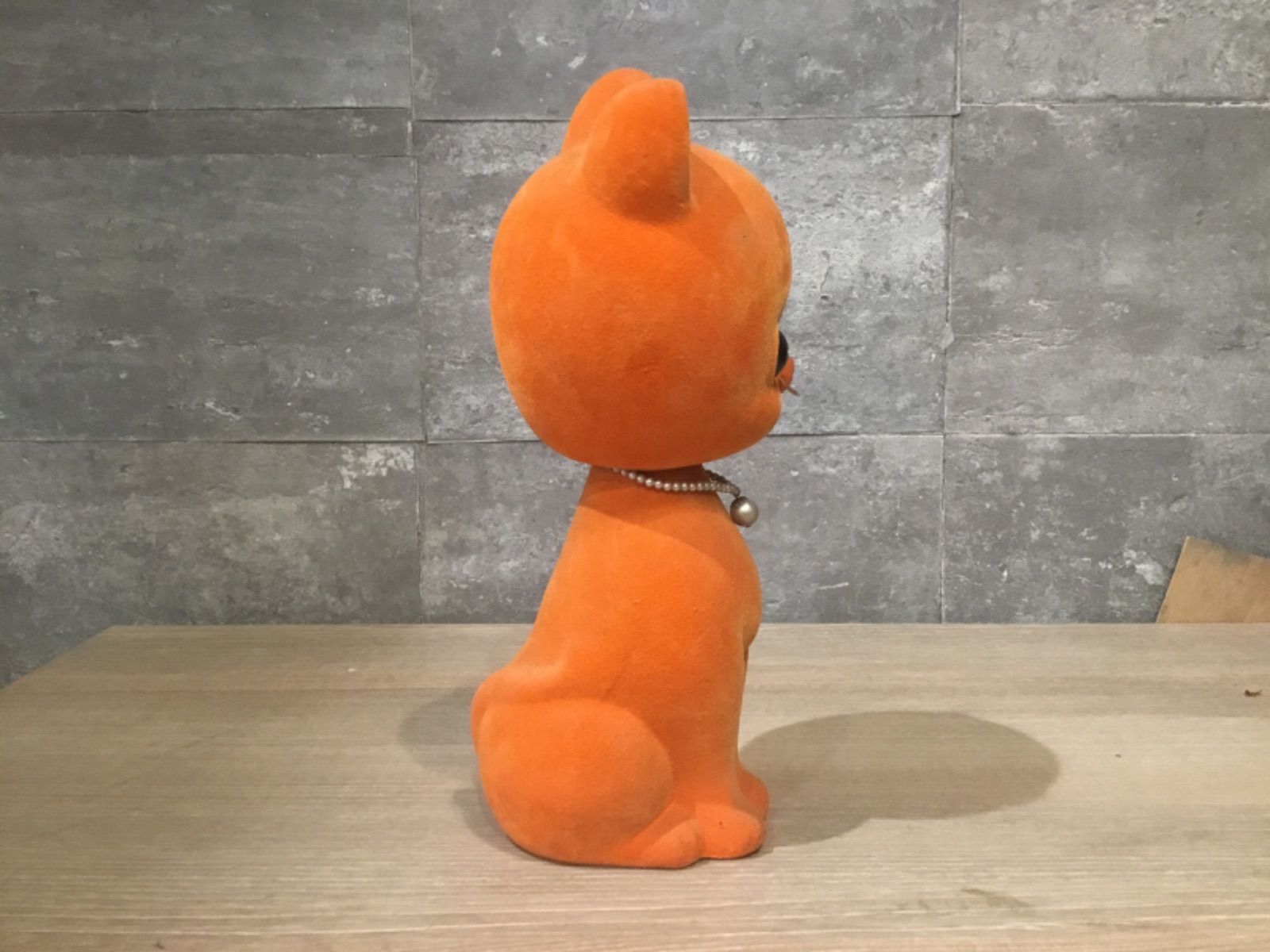 128 ネコの貯金箱 置物 オレンジ 首振り猫 昭和 フロッキー 送料無料