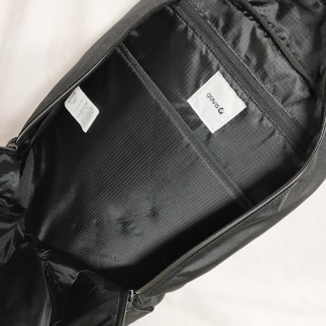 新品 未使用 グラビス アーチ バックパック ブラック 大容量28L