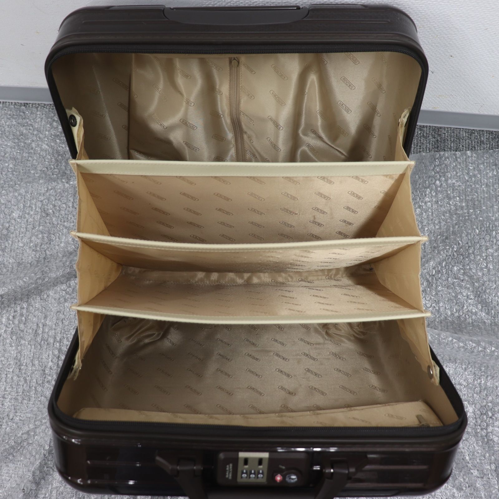 ITAQJI9ACNL6 RIMOWA リモワ サルサ デラックス 27L スーツケース 