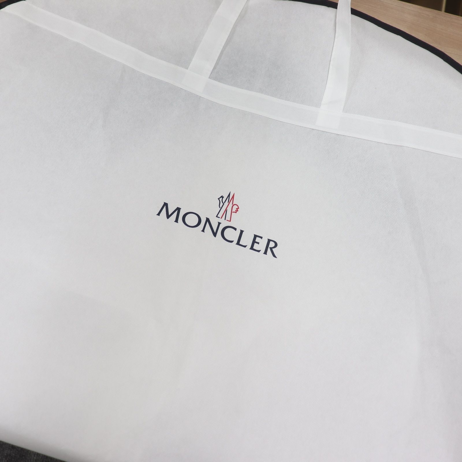 ITFMGLUIXLB9 未使用保管品 国内正規品 MONCLER モンクレール RONDEAU