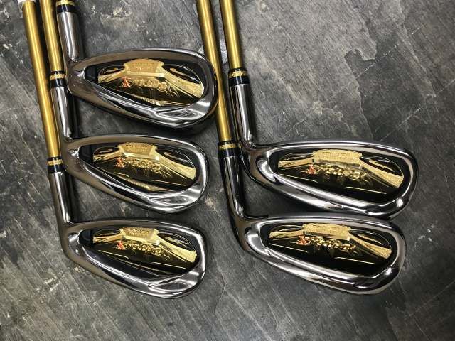 未使用新品ゴルフアイアン　IDATEN Ｘ 狭山□【中古】 アイアンセット その他 IDATEN X オリジナルカーボン R