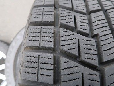 【新品】2024年製 YOKOHAMA ice GUARD iG60 165/65R15 81Q 15インチ スタッドレス 4本 タフト デリカD:2 ソリオ等　(MTB740)クレジットカード QRコード決済可能 激安 4本SET】ヨコハマ アイスガード6 iG60 [165/65R15 81Q] スチール