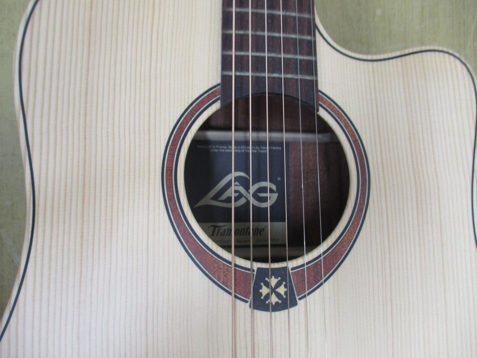 B147 美品 LAG Guitars T70DCE Tramontane エアレコ/アコースティックギター Amazon.com: LAG GUITARS Tramontane 70 Dreadnought Cutaway Acoustic