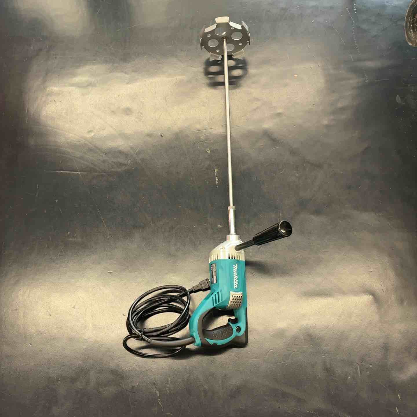 マキタ(makita) コンクリートかくはん機 UT1305【藤沢店】