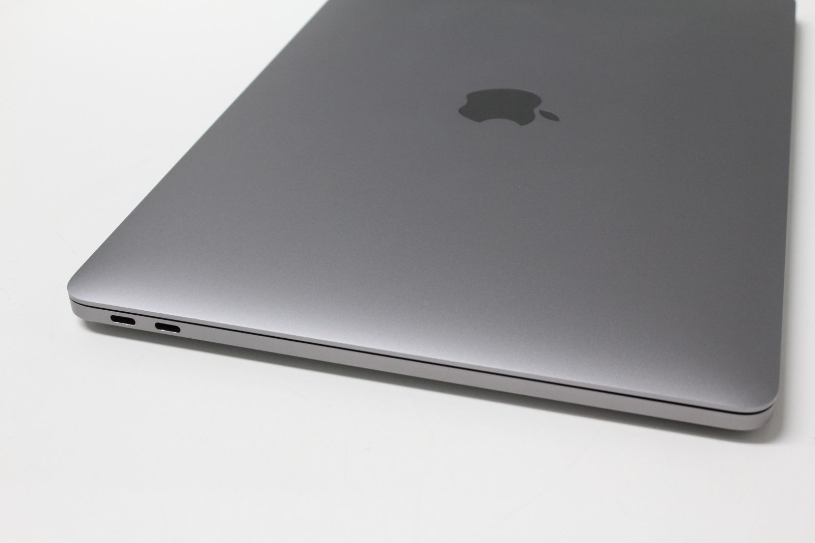 MacBook Pro（13インチ,2017,Thunderbolt 3ポートx 2）128GB/8GB 