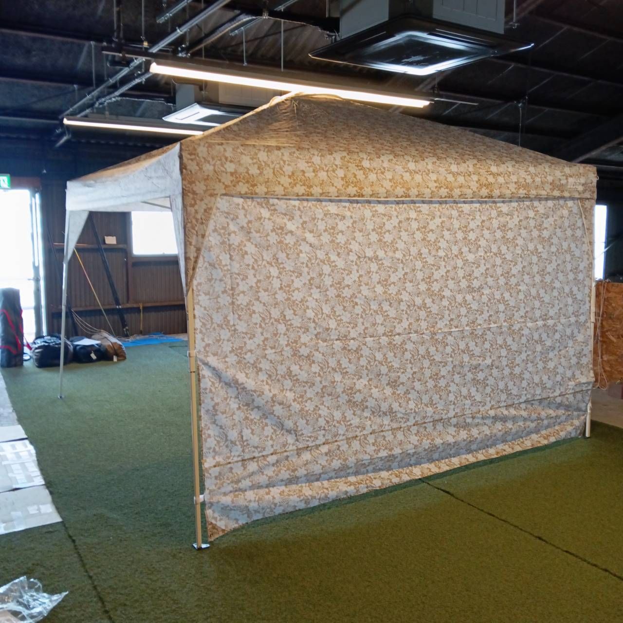ENDLESS BASE(エンドレスベース) タープテント 3m×3m ワンタッチ組立 