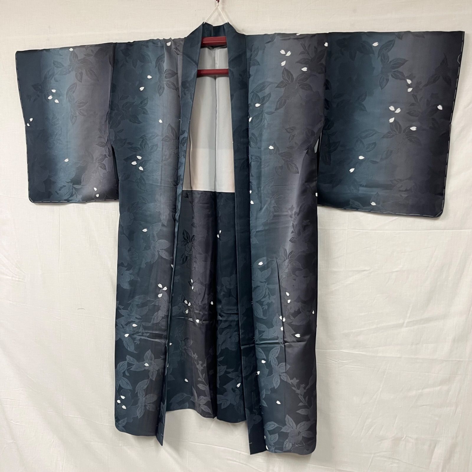 未使用品】 美品 レディース きもの 着物 羽織 紺 ネイビー 青 モダン