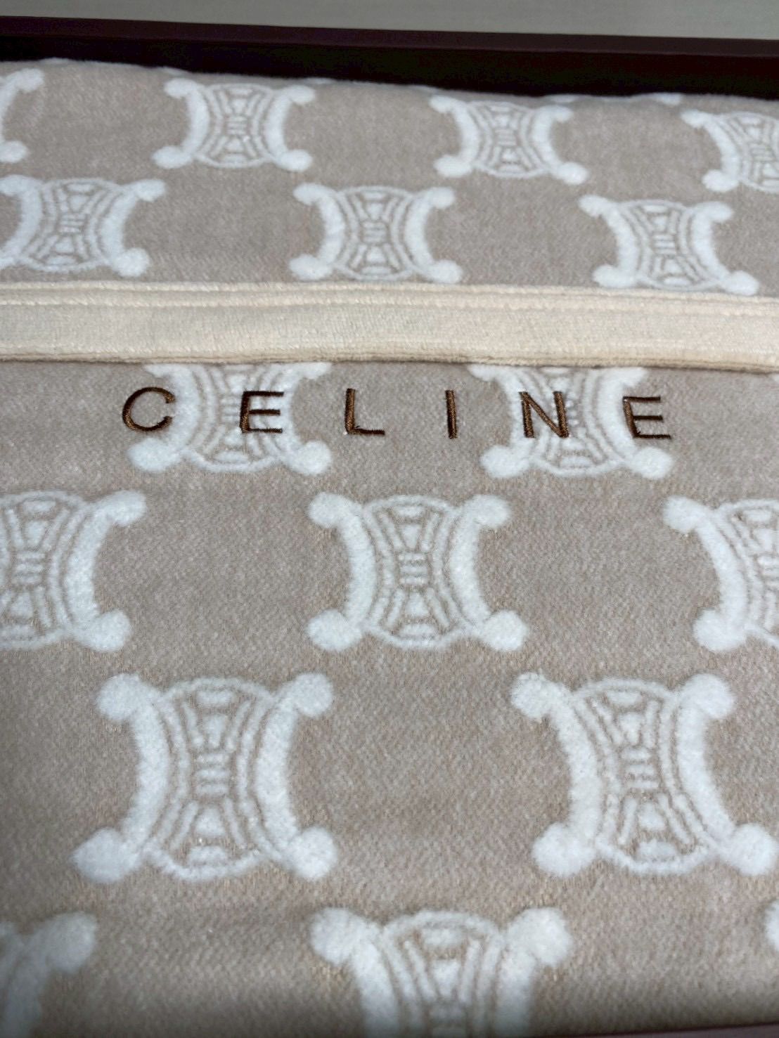 CELINE 綿毛布 140×200cm マカダム柄 ベージュ ⚠️ジャスミン様専用⚠️【CELINE】新品未使用 セリーヌ 綿毛布