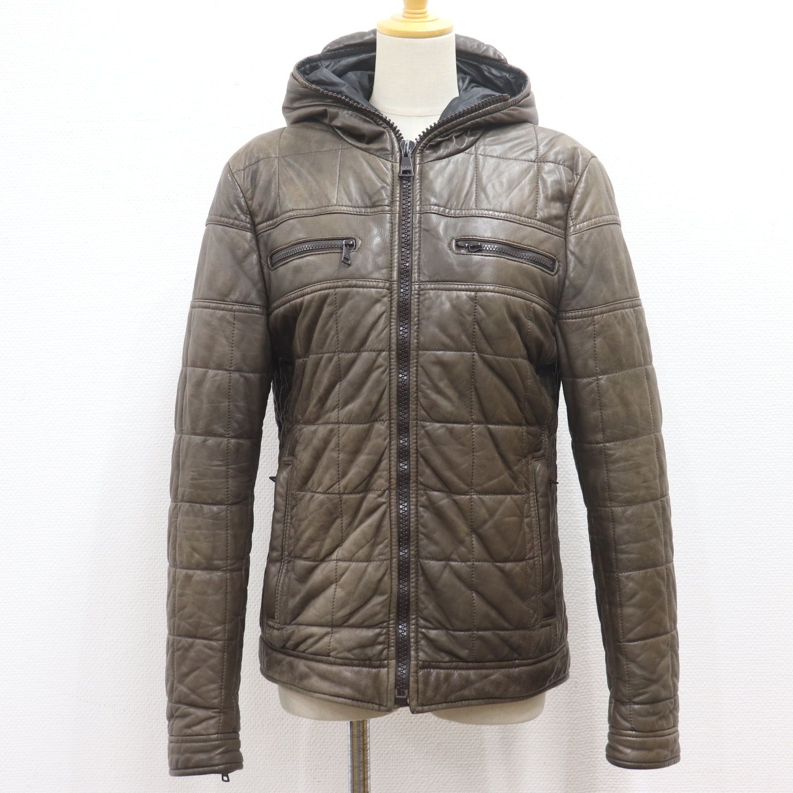 ITZ75ZCYNUTW DOLCE&GABBANA ドルチェ＆ガッバーナ ダウン フード 山 