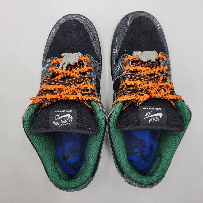 中古品】NIKE SB ナイキエスビー × THERE SKATEBOARDS ゼアスケート