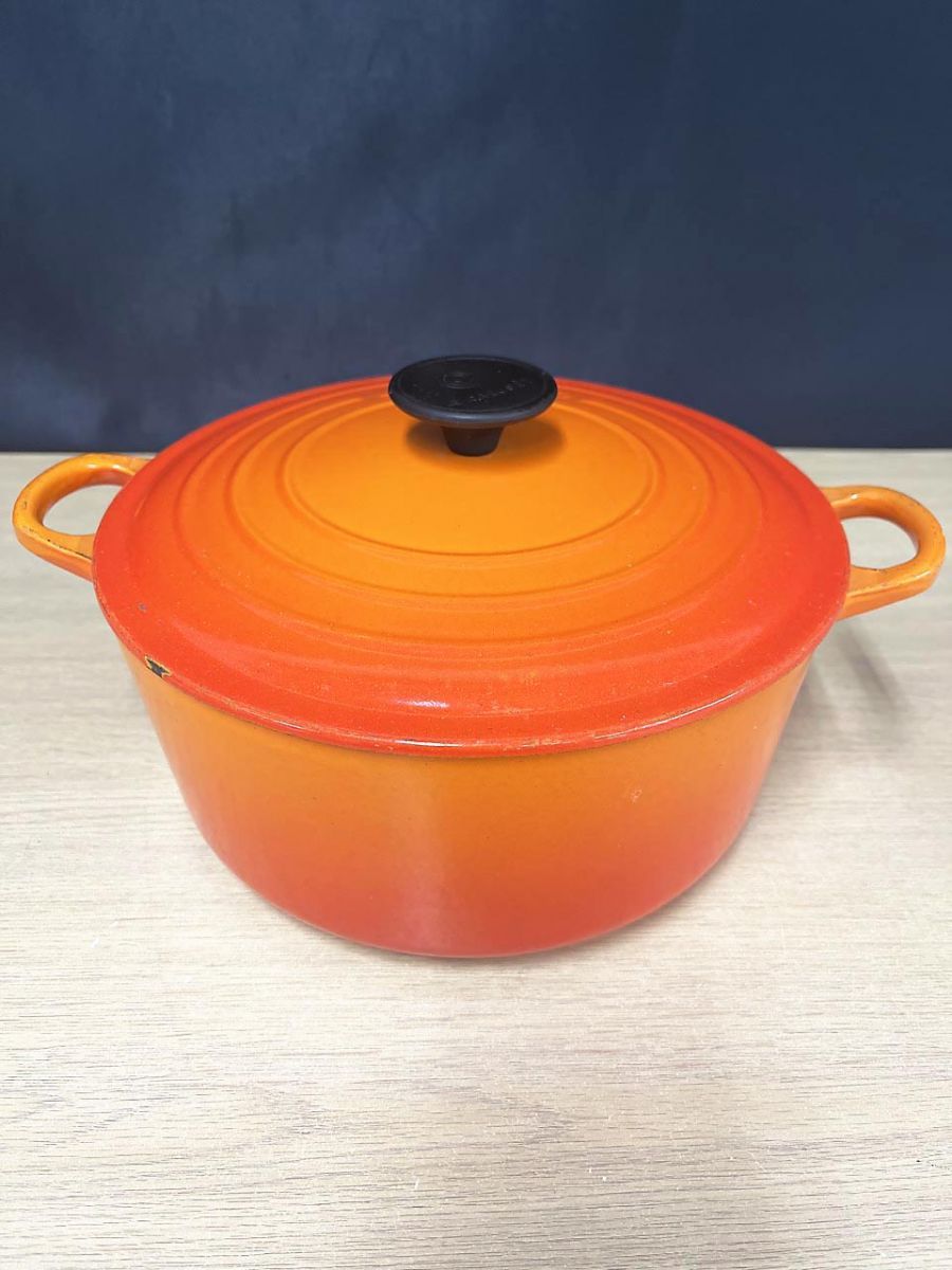 未使用　ル　クルーゼ ココットロンド　 鋳鉄鍋 オレンジ 約24cm 現状品】LE CREUSET ル・クルーゼ 鋳物ホーロー鍋 ココット・ロンド