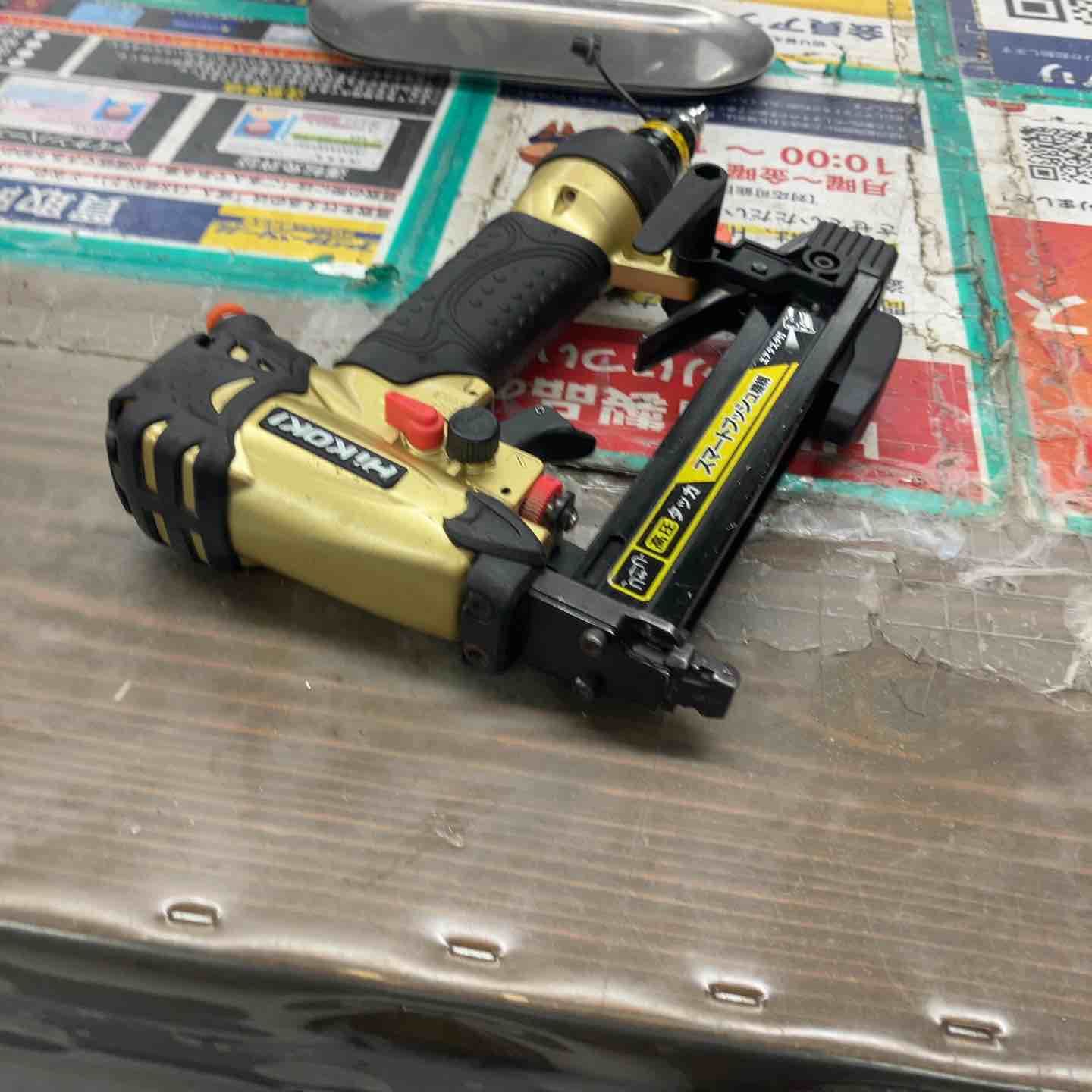 ◇ハイコーキ(HIKOKI ※旧:日立工機) 高圧エアタッカー N2507HMB