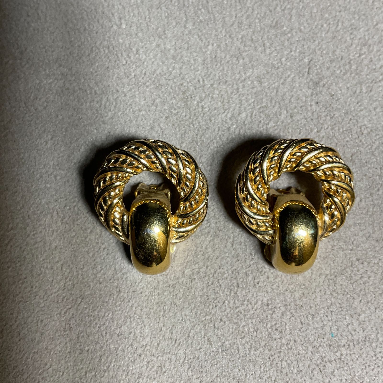 クリスチャンディオール 　 イヤリング B26041466 4,080円